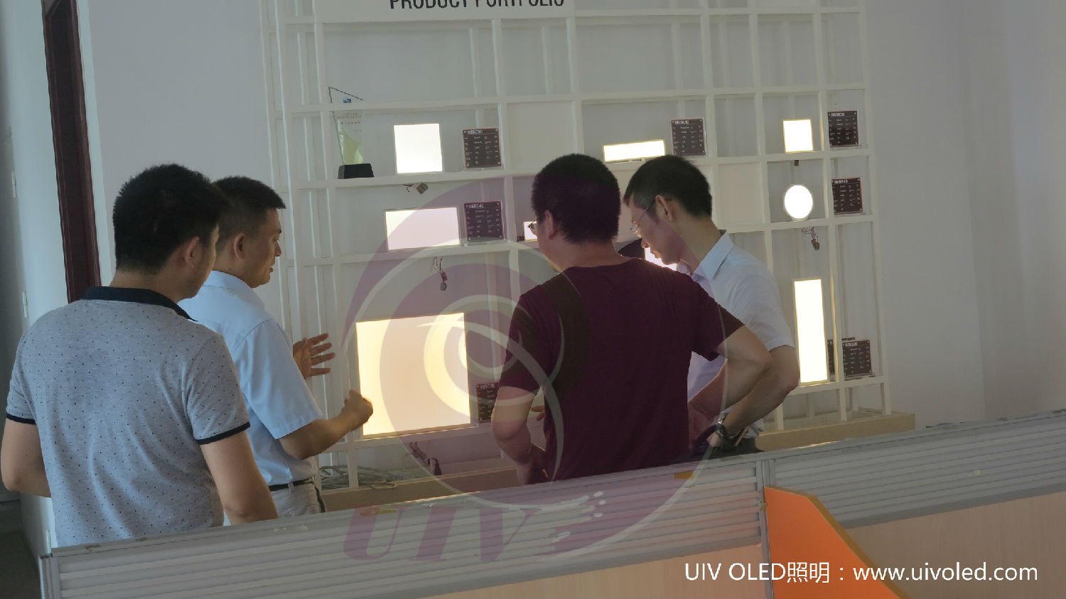 UIV OLED照明 UIV OLED照明