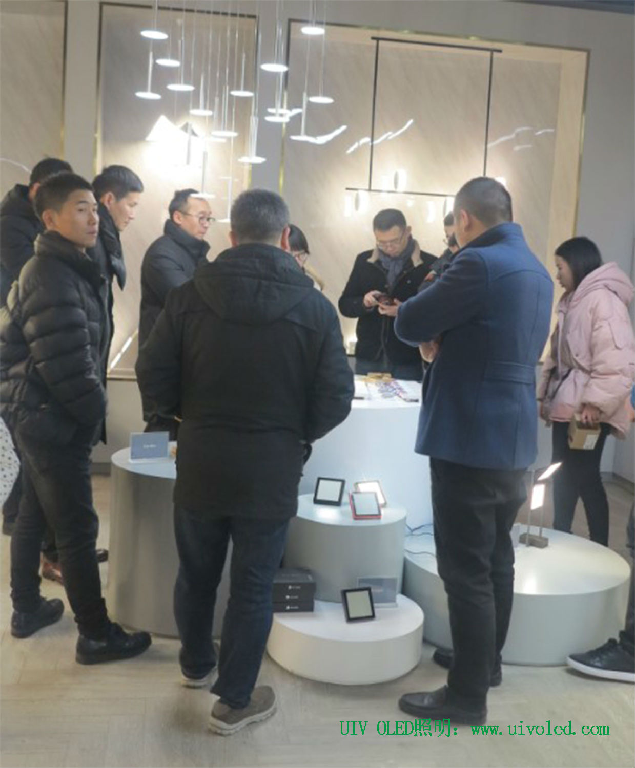 UIV OLED照明设计师会议